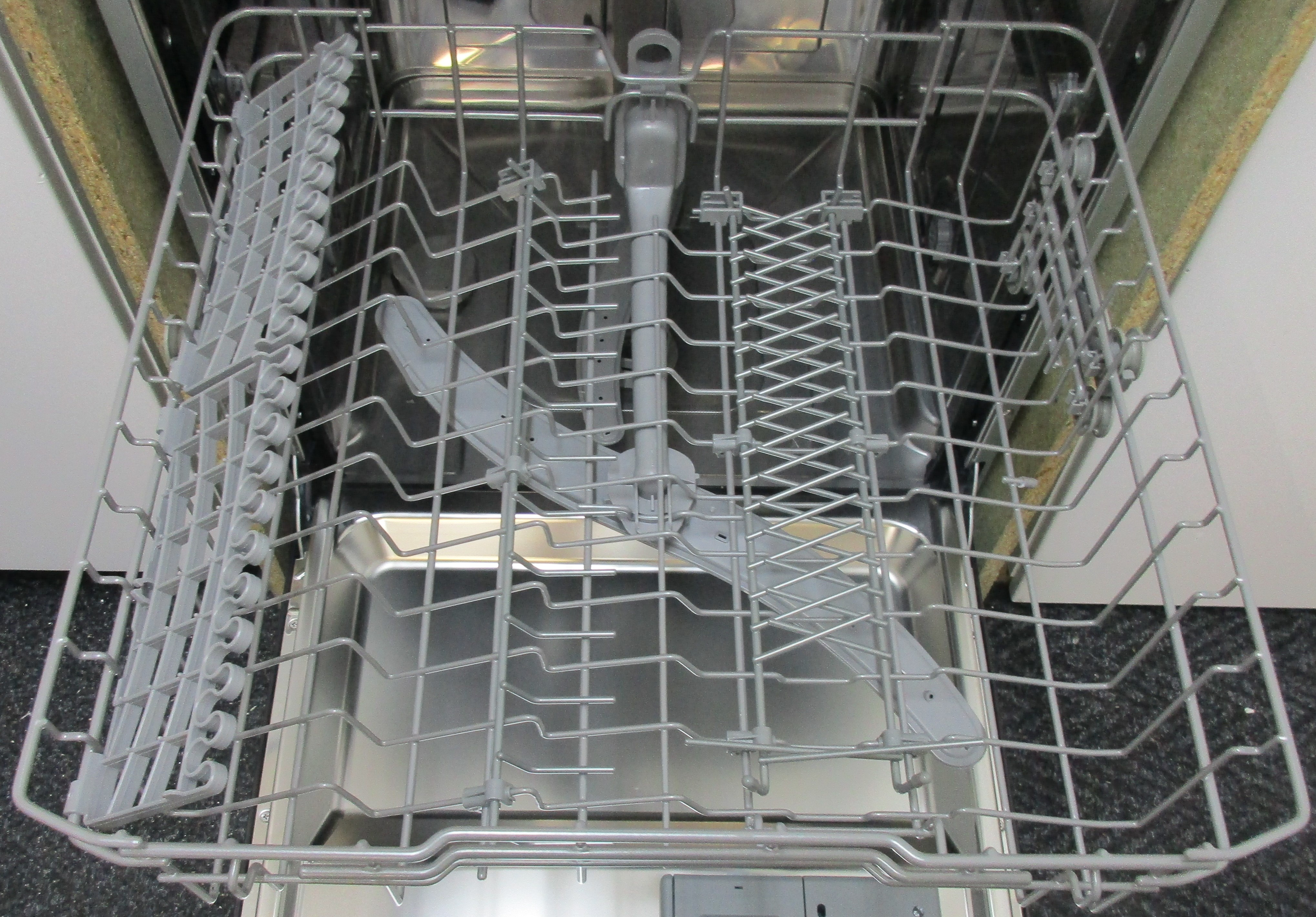 HISENSE HV603D40