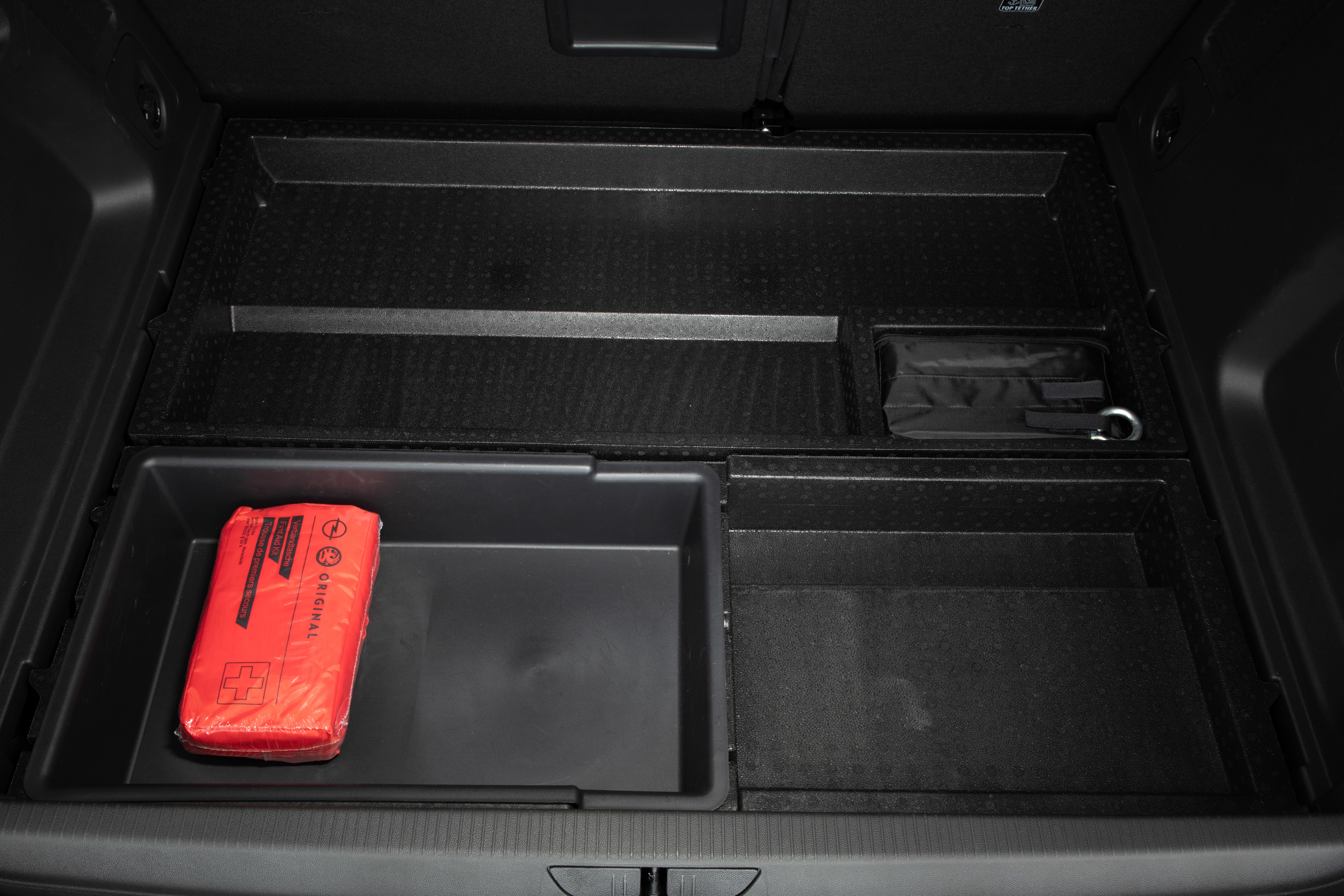 OPEL GRANDLAND X 1.6 DI TURBO HYBRID