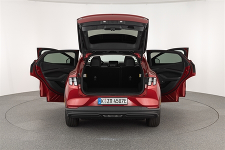 FORD MUSTANG MACH-E EXTENDED RANGE