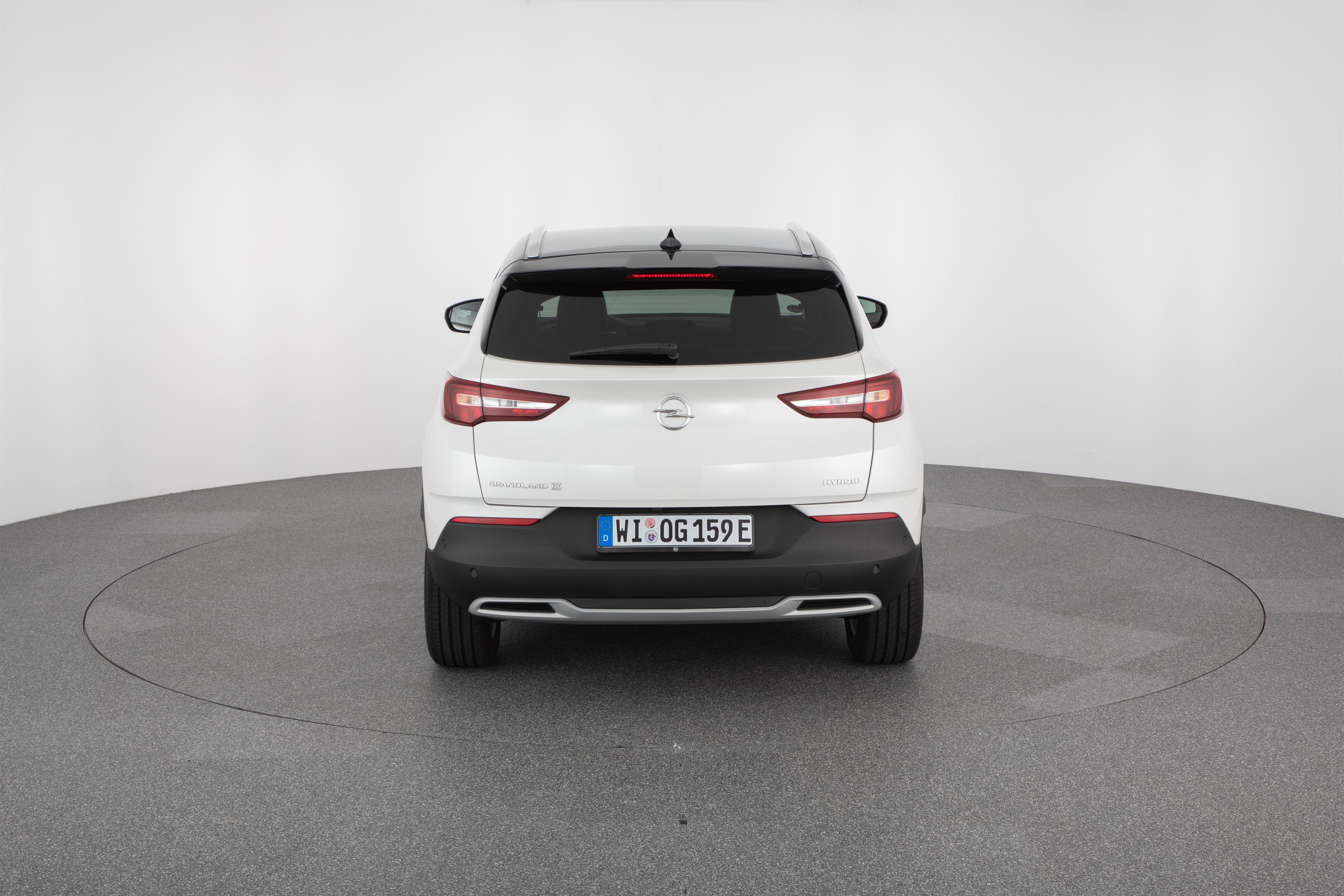 OPEL GRANDLAND X 1.6 DI TURBO HYBRID