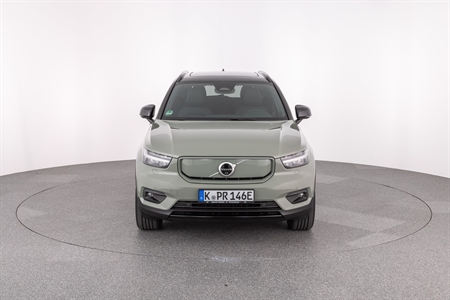 VOLVO XC40 P8 RECHARGE PURE ELECTRIC TWIN