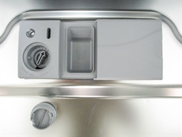 SAMSUNG DW60M6040FW