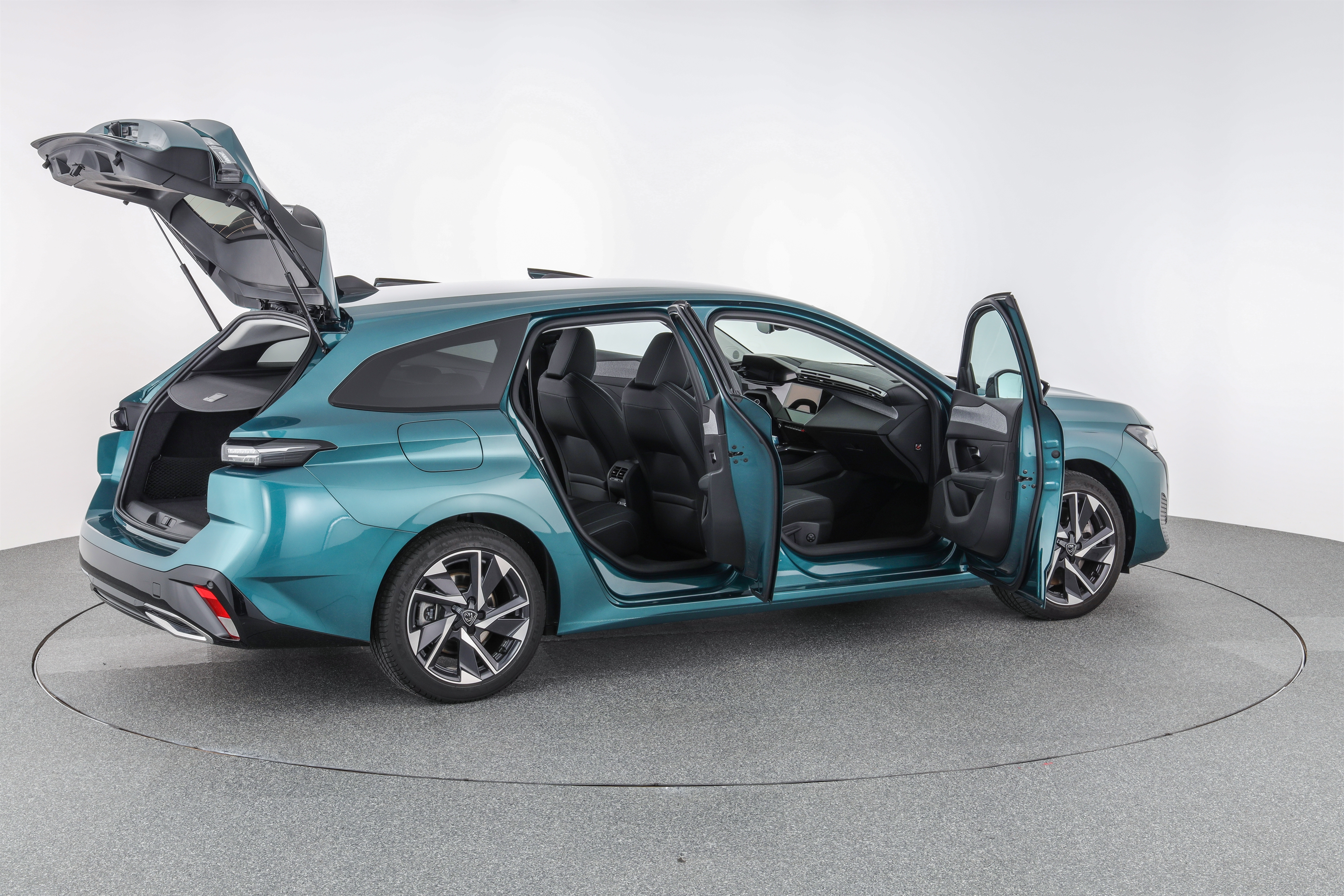 PEUGEOT 308 SW 1.6 HYBRID 180