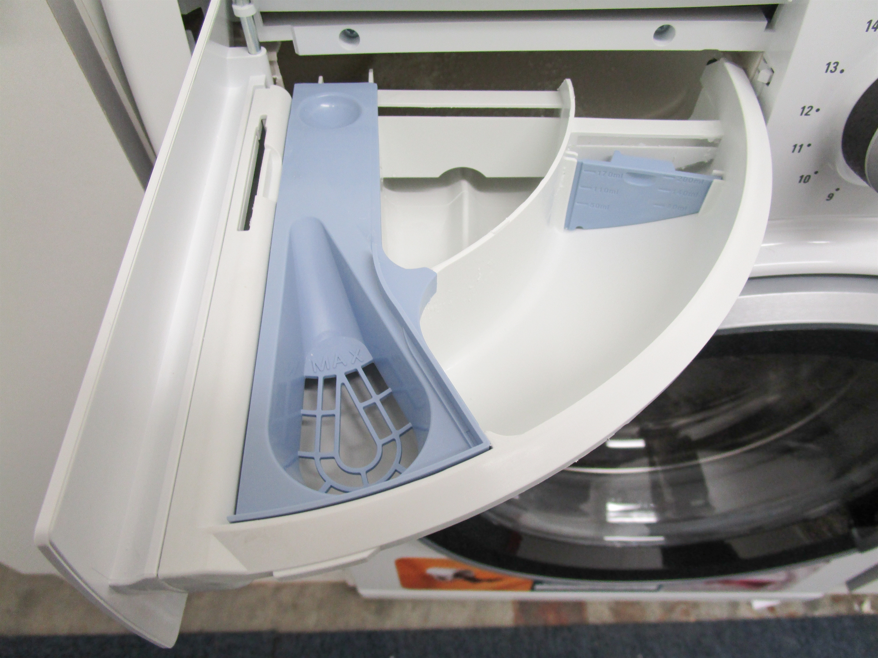 HOTPOINT-ARISTON NM11 825 WS A EU