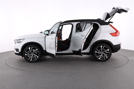 VOLVO XC40 T5 TWIN ENGINE
