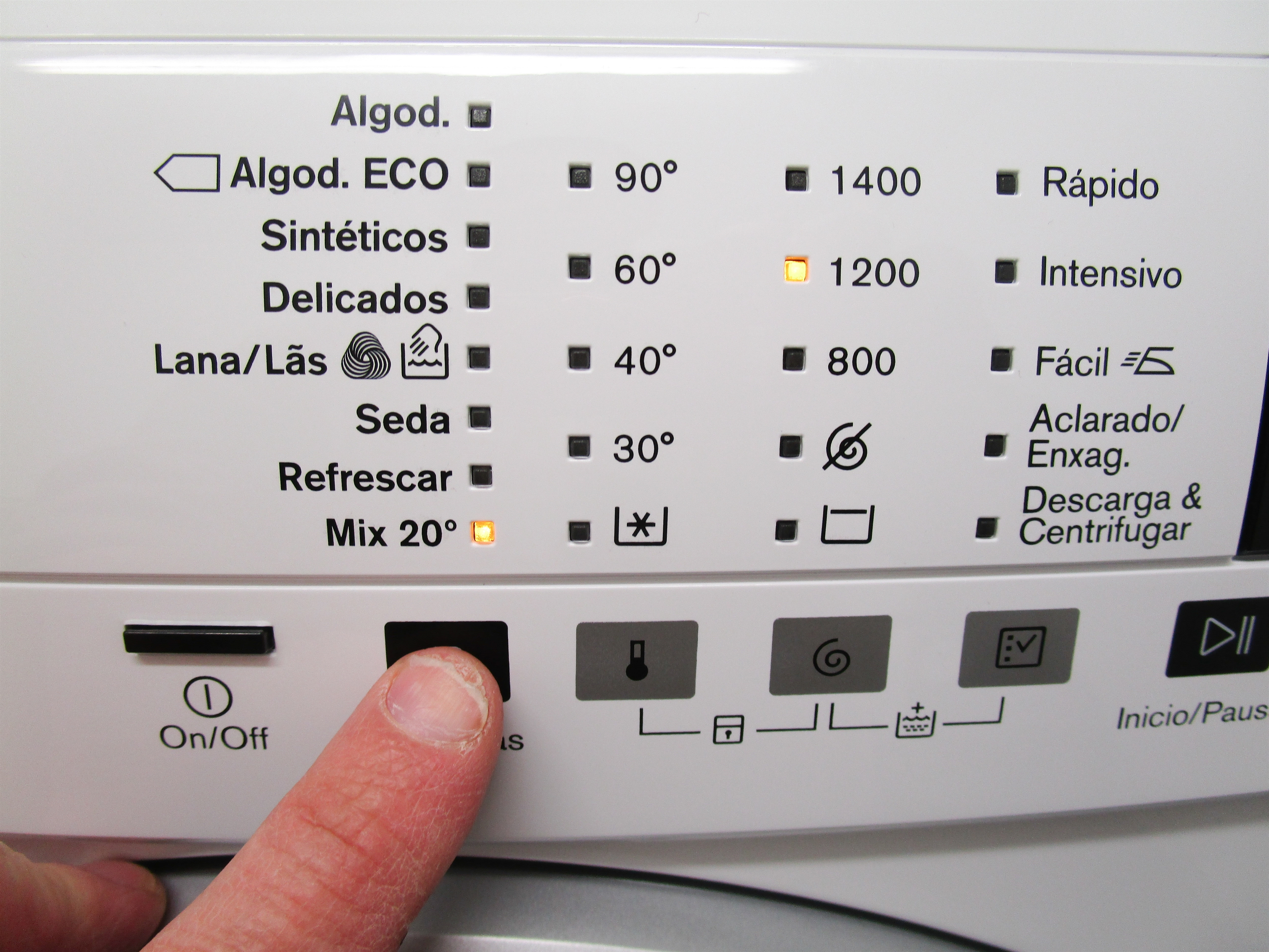 ELECTROLUX EWF1484IR