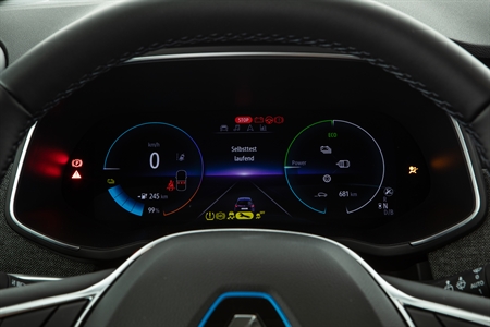 RENAULT ZOE R135 Z.E. 50 (52 KWH)